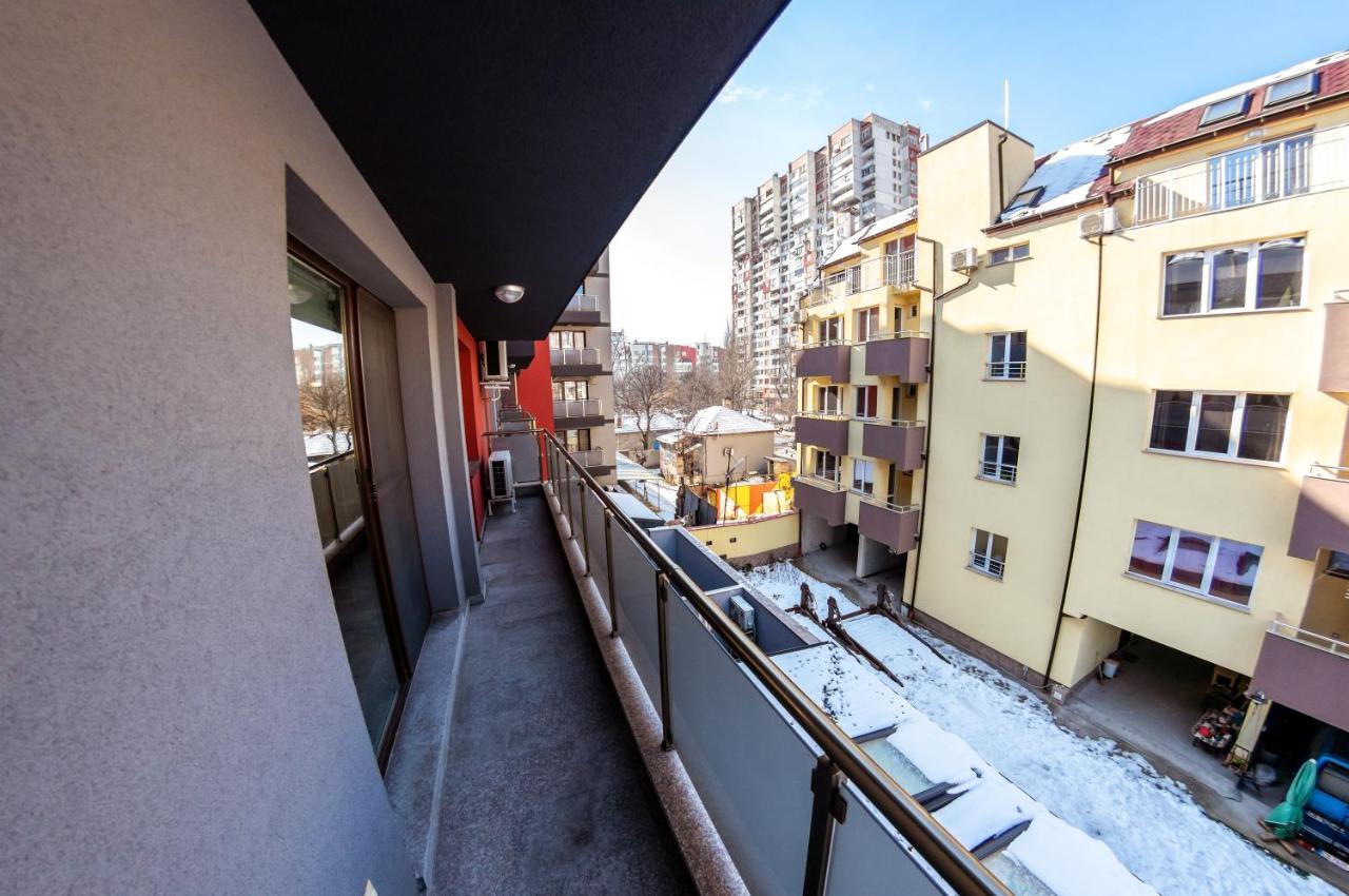 Bright 1Bdr Apartment With A Balcony Sofia Extérieur photo
