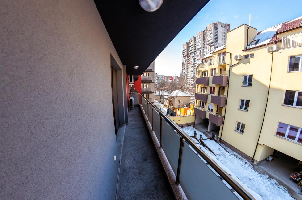 Bright 1Bdr Apartment With A Balcony Sofia Extérieur photo